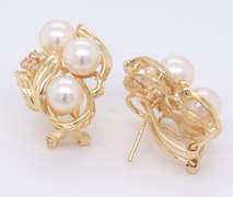Fantastic Yellow Gold White Fresh Water Pearl and Diamond Earrings