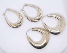 Lot of 2 Pairs of Sterling Silver Earrings