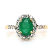 Elegant Emerald and Diamond 14kt Ring
