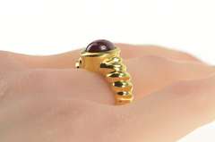 18K Yellow Gold 4.10 Ct Natural Ruby Cabochon Scalloped Ring