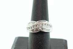 LADIES 10K WHITE GOLD AND DIAMOND BAND