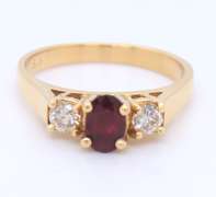 Attractive Yellow Gold Ruby with Diamond Ring