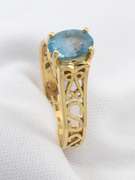 Cute Oval Blur Topaz Ring