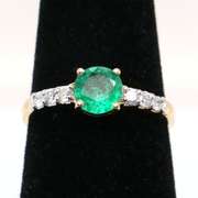 Pretty 14kt Gold Emerald and Diamond Ring