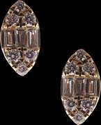 Lavish 18kt Yellow Gold Oval Diamond Studs