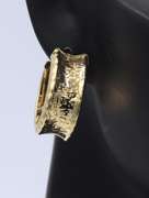Handsome Yellow Gold Hoop earrings