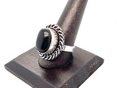 👻GORE-GEOUS! 👻 Oval Black Onyx Tibetan Silver Rope Design Ring