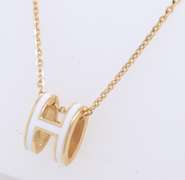 Fabulous 18kt Yellow Gold H initial Pendant on Chain