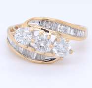 Elegant Yellow Gold Round Brilliant Cut and Baguette Diamond Ring