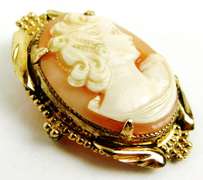 Vintage Gold-Filled Cameo Pin/Pendant