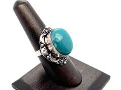 Precious Green Oval Onyx in Tibet Silver Floral Energy Ring Design