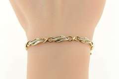 10K Yellow Gold 1.25 Ctw Baguette Diamond Wavy Tennis Bracelet
