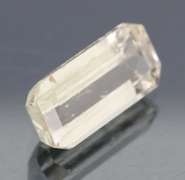 Striking 8ct high fire champagne Kunzite