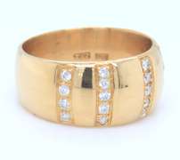 Modern and Sleek 18kt Yellow Gold 4 Row Diamond Striped Wide Band
