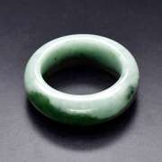 Very unique all natural 27.32ct Jadite Jade ring