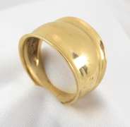 Wide Tapering Gold Ring