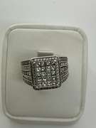 BRAND NEW LADIES 14K WHITE GOLD AND DIAMOND RING