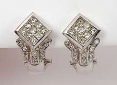 Gorgeous Diamond Earrings in 18K White Gold