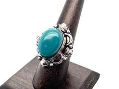 Precious Green Oval Onyx in Tibet Silver Floral Energy Ring Design