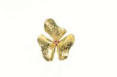 14K Yellow Gold 1940's Ornate Ruby Engraved Flower Pin/Brooch