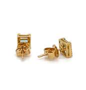 Alluring 18kt Yellow Gold Diamond and Topaz Stud Earrings