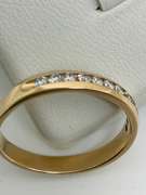 14K YELLOW GOLD DIAMOND BAND