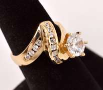 Swirling CZ Ring in 14K Yellow Gold