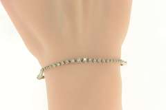 18K White Gold 1.00 Ctw Graduated Diamond Classic Tennis Bracelet