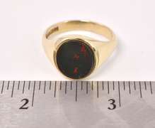 Amazing Men's Bloodstone Ring in Yellow Gold