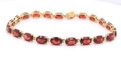 Gorgeous Yellow Gold Garnet Link Bracelet