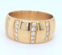 Modern and Sleek 18kt Yellow Gold 4 Row Diamond Striped Wide Band