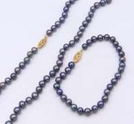 Peacock Color Fresh Water Pearl Necklace and Bracelet Set
