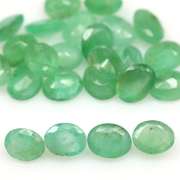 Bright emerald green 6.65ct 24pc emerald set