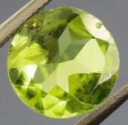 Radiant spring green 1.46ct untreated Peridot solitaire