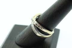 18KT SOLID WHITE GOLD AND DIAMOND BAND RING