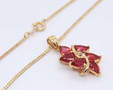 925 Sterling Silver Cubic Zirconia Pendant on Chain