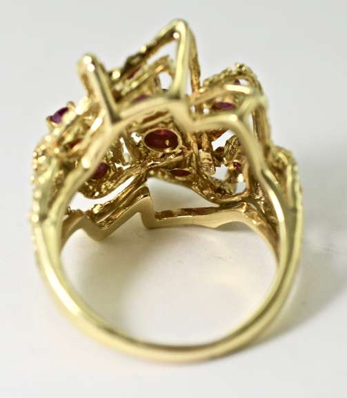 Unique 18K Free-Form Ruby Ring