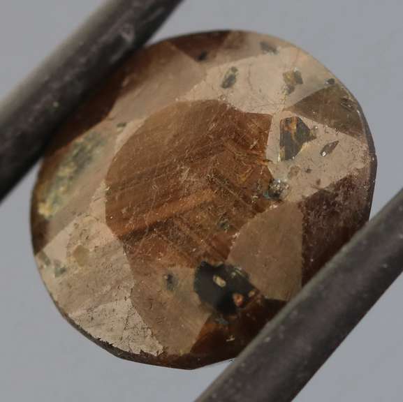 UNTREATED! Shimmering 11.30ct earth toned faceted Sapphire