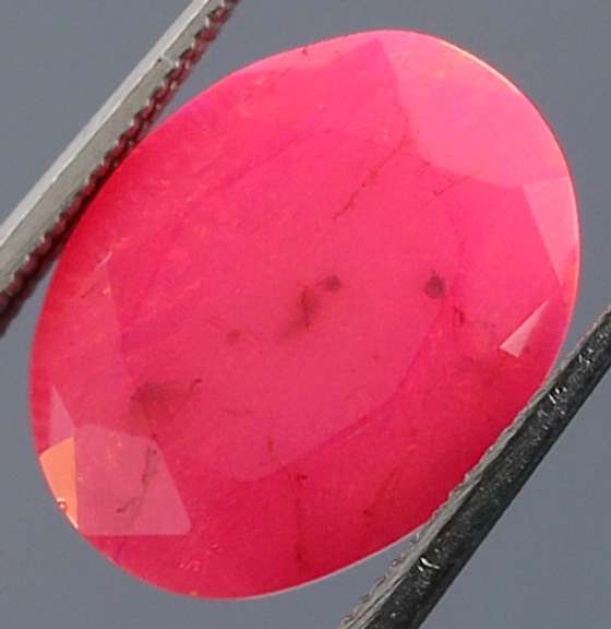Great 2.73ct faceted flamingo pink Opal
