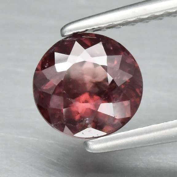 Glittering 1.66ct rose pink Zircon solitaire