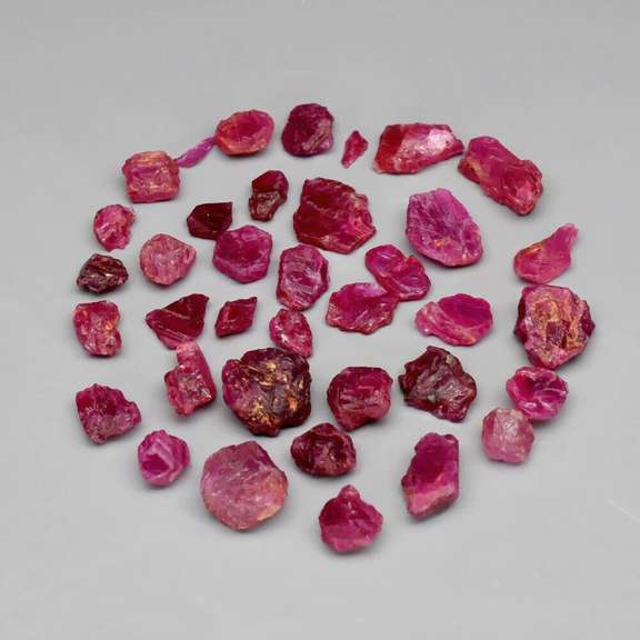 Untreated 20.53ct collectors uncut Ruby set