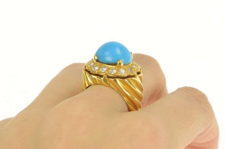 18K Yellow Gold Turquoise Scalloped Halo Domed Spiral Vintage Ring