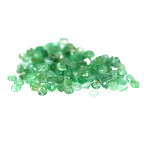 7.67ct set of pure Emeralds with bright green hues