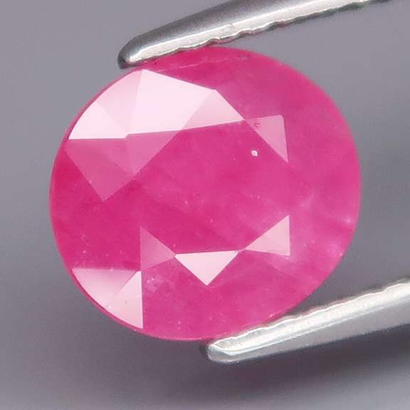 Heated only! 1.68ct top red pink Ruby