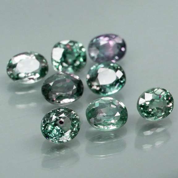 Unheated! 3.14ct set of Songean Sapphires