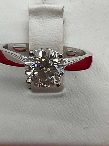 CERTIFIED 14K WHITE GOLD DIAMOND SOLITAIRE  RING WITH 1.60 CARAT LAB GROWN DIAMOND