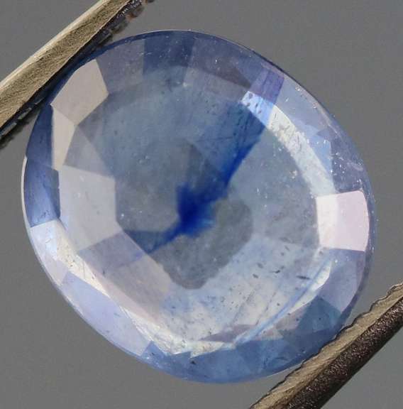 2.46ct Royal blue Sapphire from Mozambique