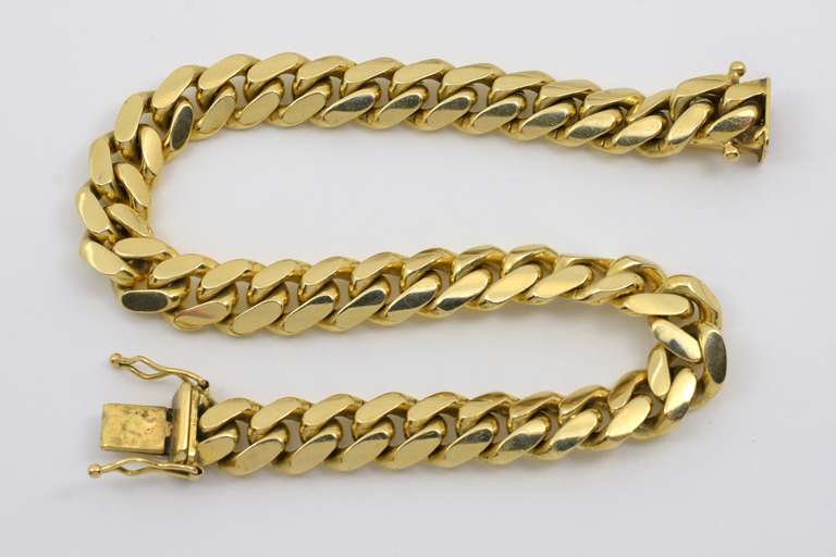 Sturdy Man's Standard Link Bracelet