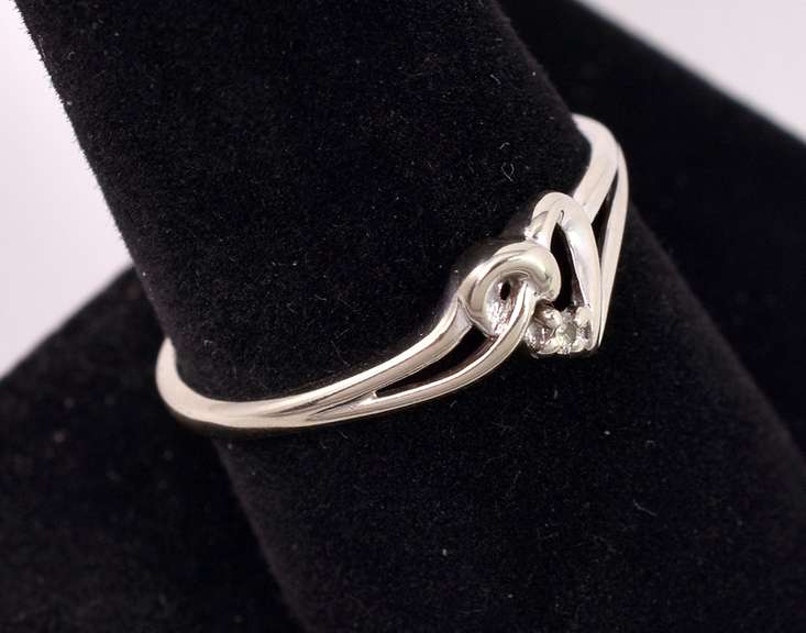 Darling Diamond Heart Ring in White Gold