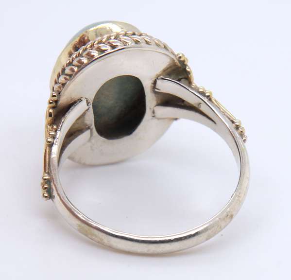 Vintage 925 Sterling Silver oval Turquoise Ring